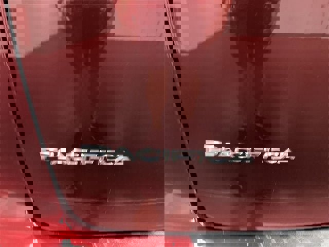 Used 2021 Chrysler Pacifica Touring image 31