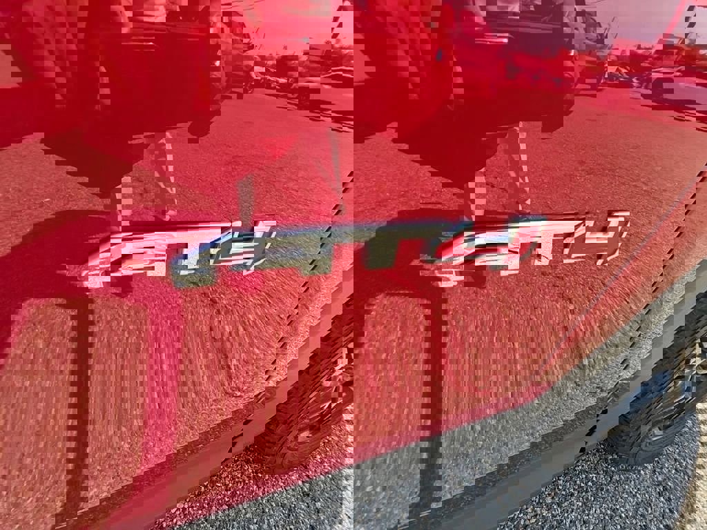 Used 2023 GMC Terrain AT4 image 33