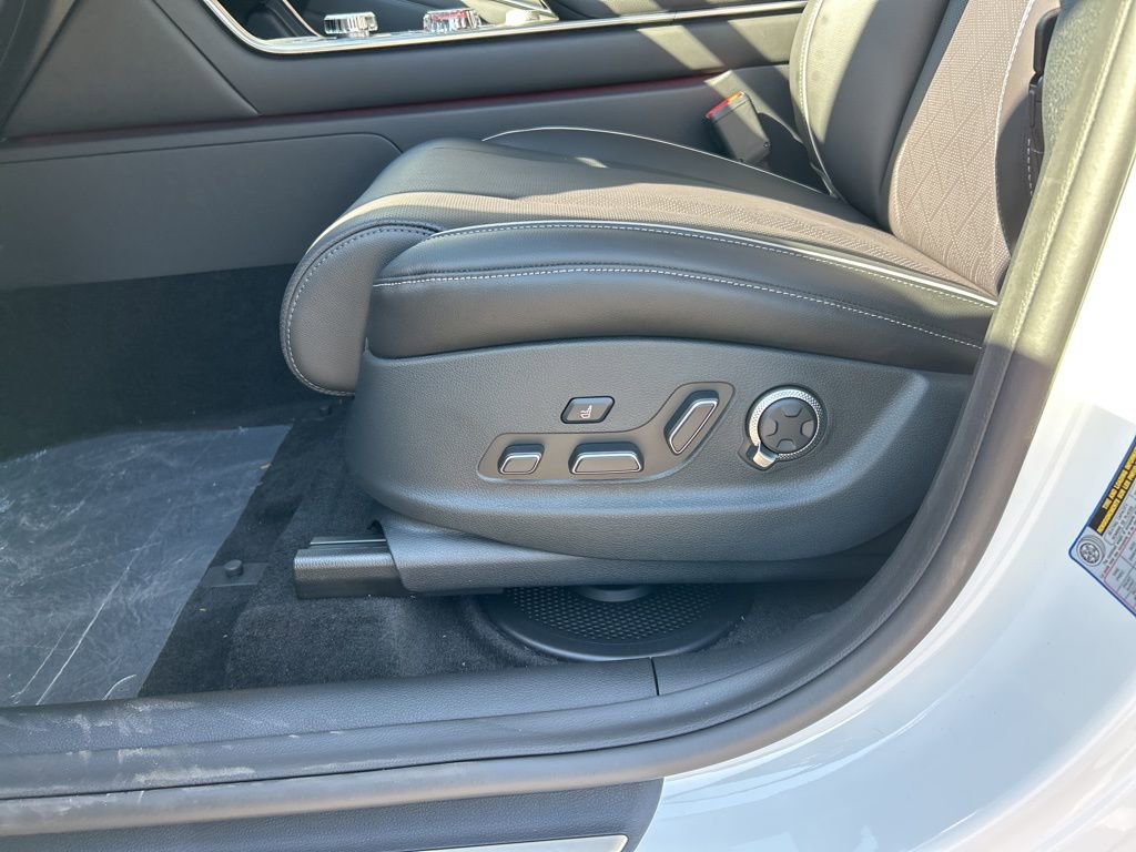 New 2026 Genesis GV80 3.5T Advanced image 12