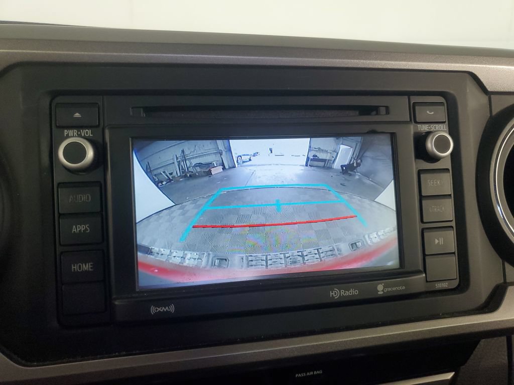 Used 2018 Toyota Tacoma SR5 RWD image 20