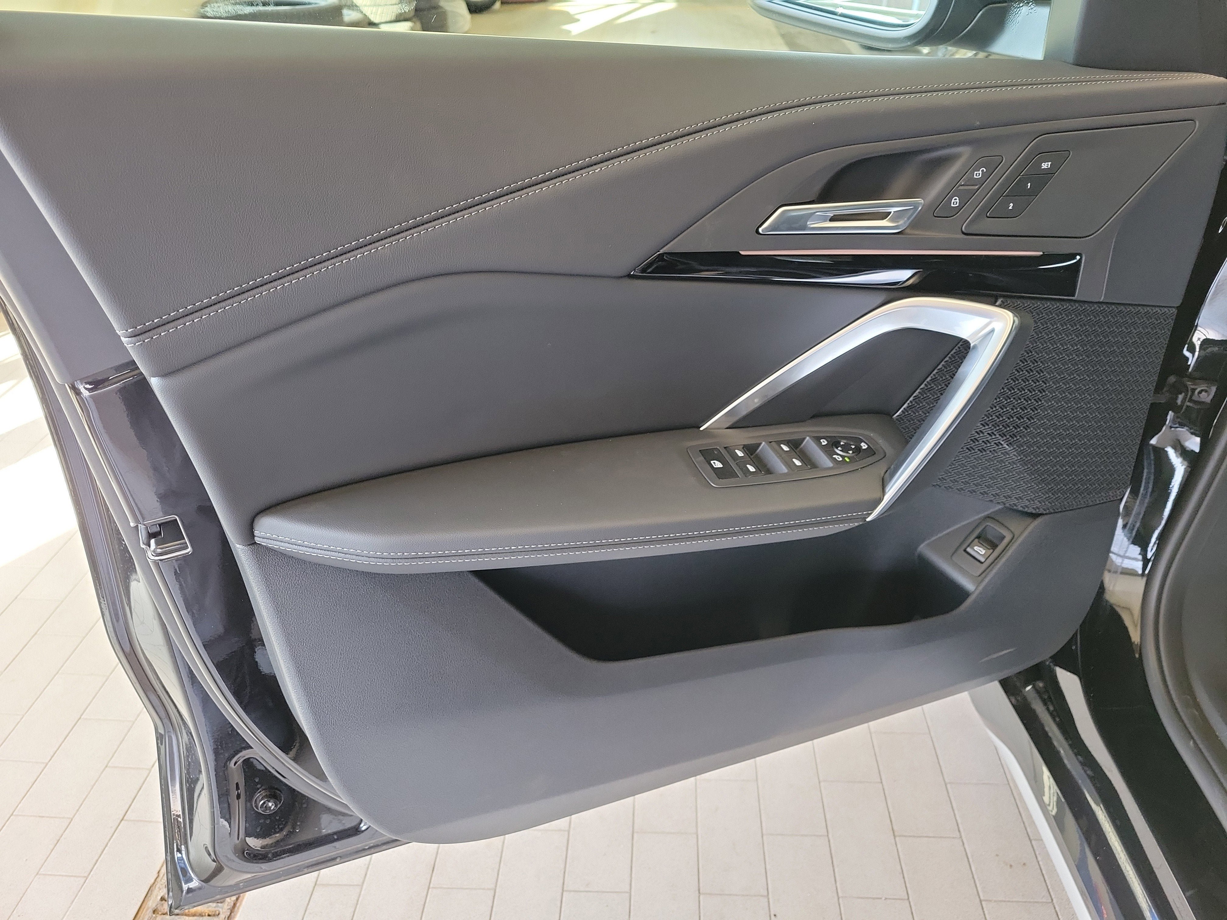 New 2026 BMW X1 xDrive28i w/ Technology Package AWD/4WD image 17