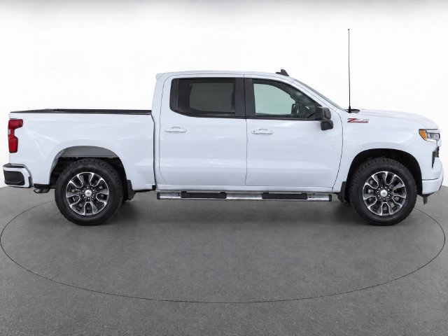 Used 2024 Chevrolet Silverado 1500 RST w/ Convenience Package II AWD/4WD image 9