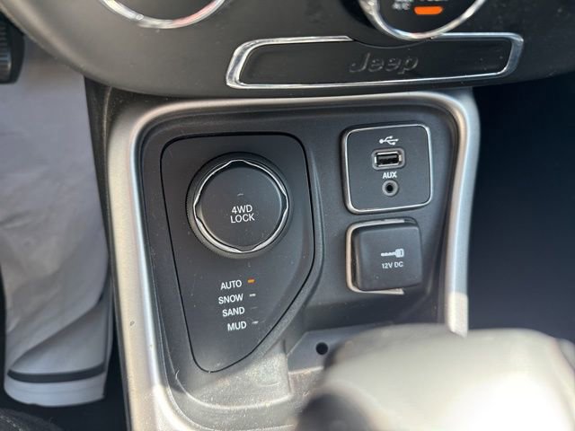 Used 2018 Jeep Compass Latitude image 20