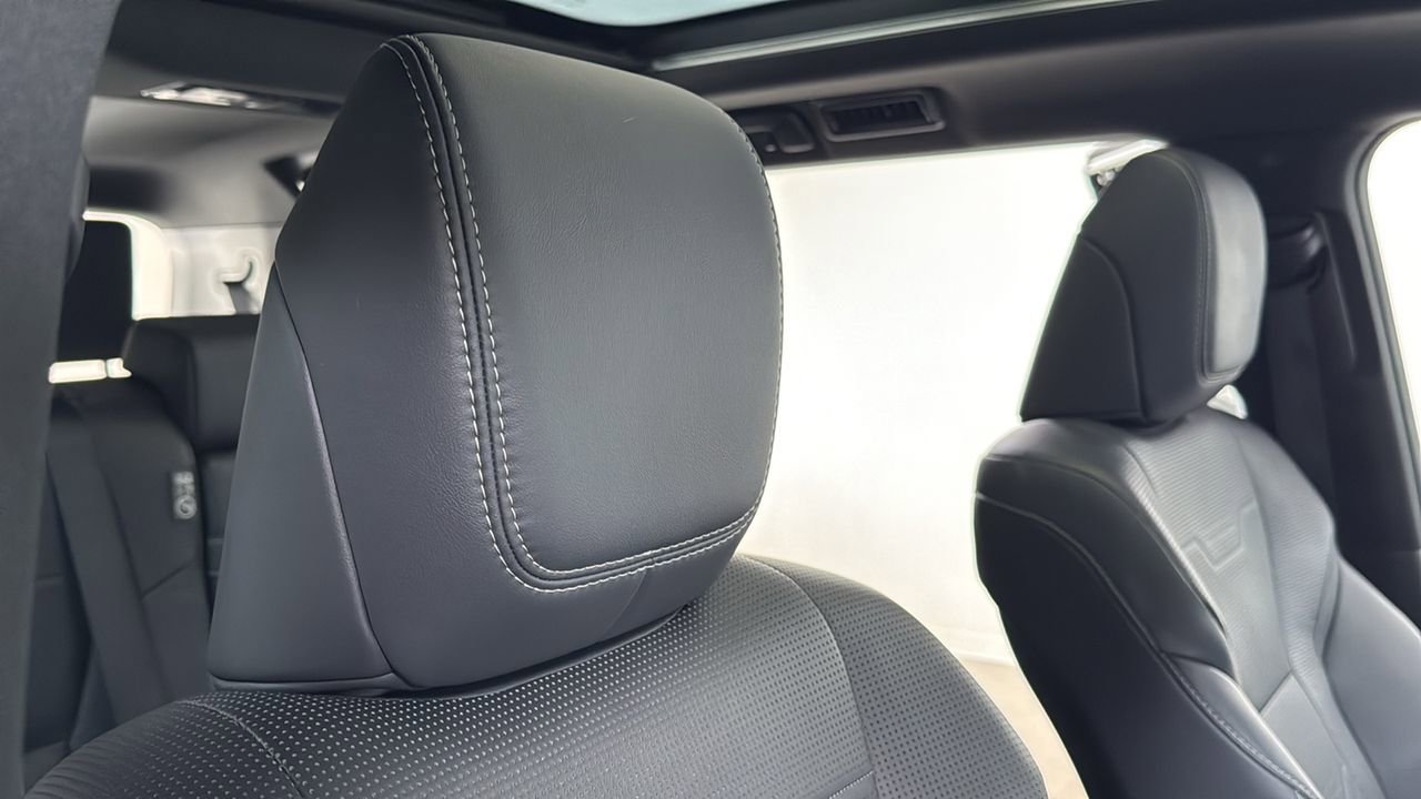 Used 2024 Lexus GX 550 550 Luxury+ w/ Accessory Package (Z1) image 20