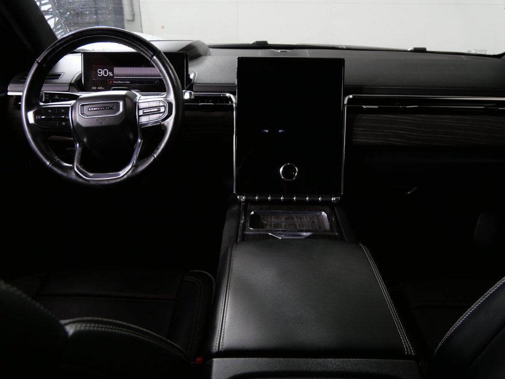 Used 2025 GMC Sierra EV Denali AWD/4WD image 18