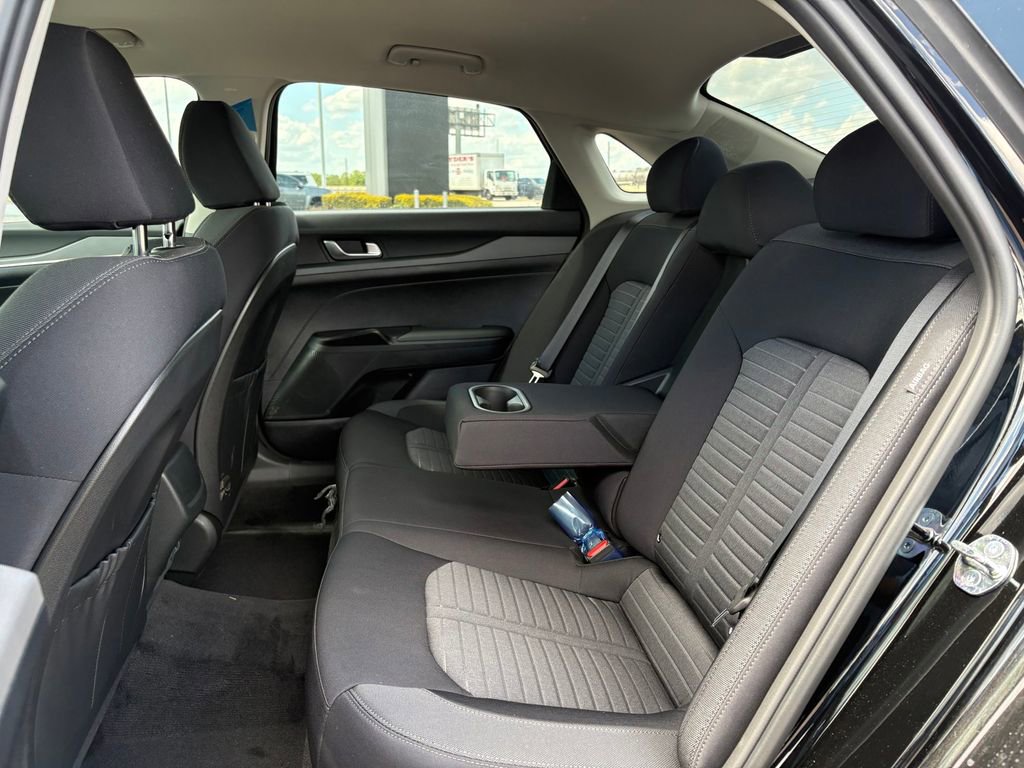 New 2026 Kia K5 LXS image 14