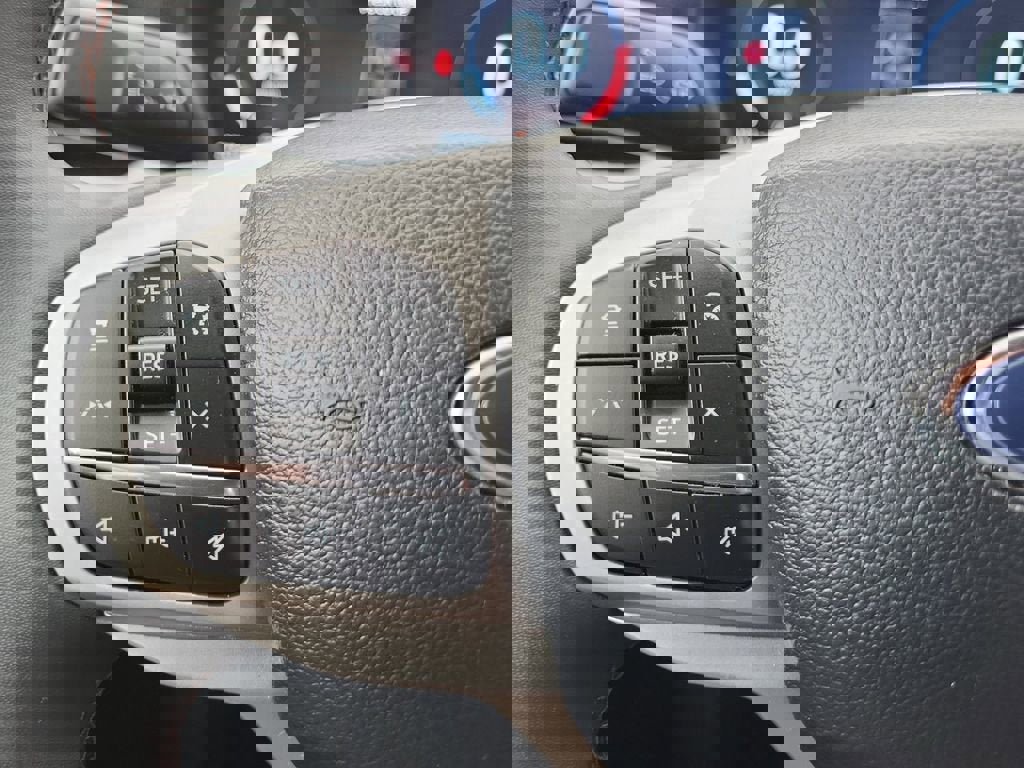 Used 2025 Ford Explorer Active image 22