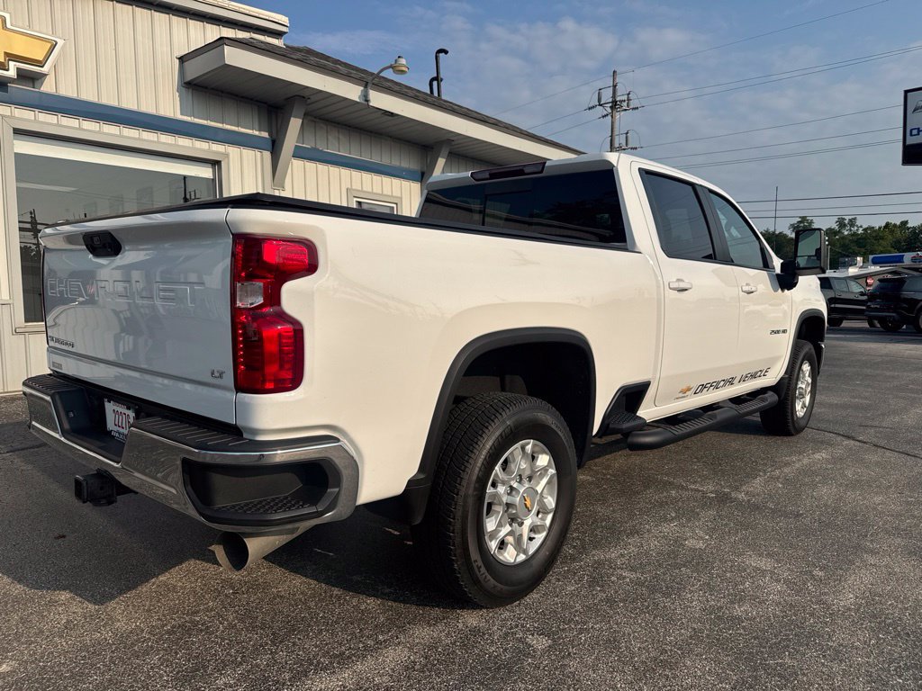 Used 2025 Chevrolet Silverado 2500 LT AWD/4WD image 7