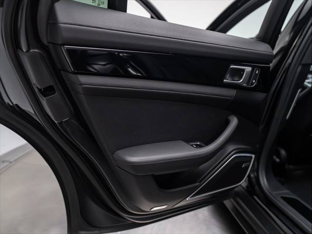 Used 2023 Porsche Panamera Platinum Edition RWD image 28
