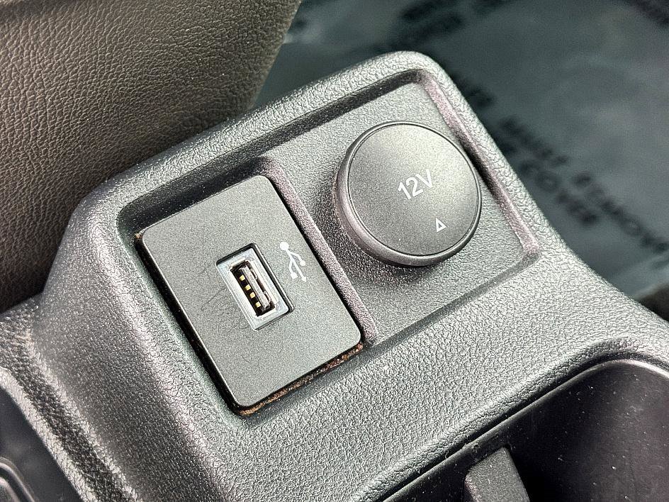 Certified 2022 Ford Transit Connect XL image 28