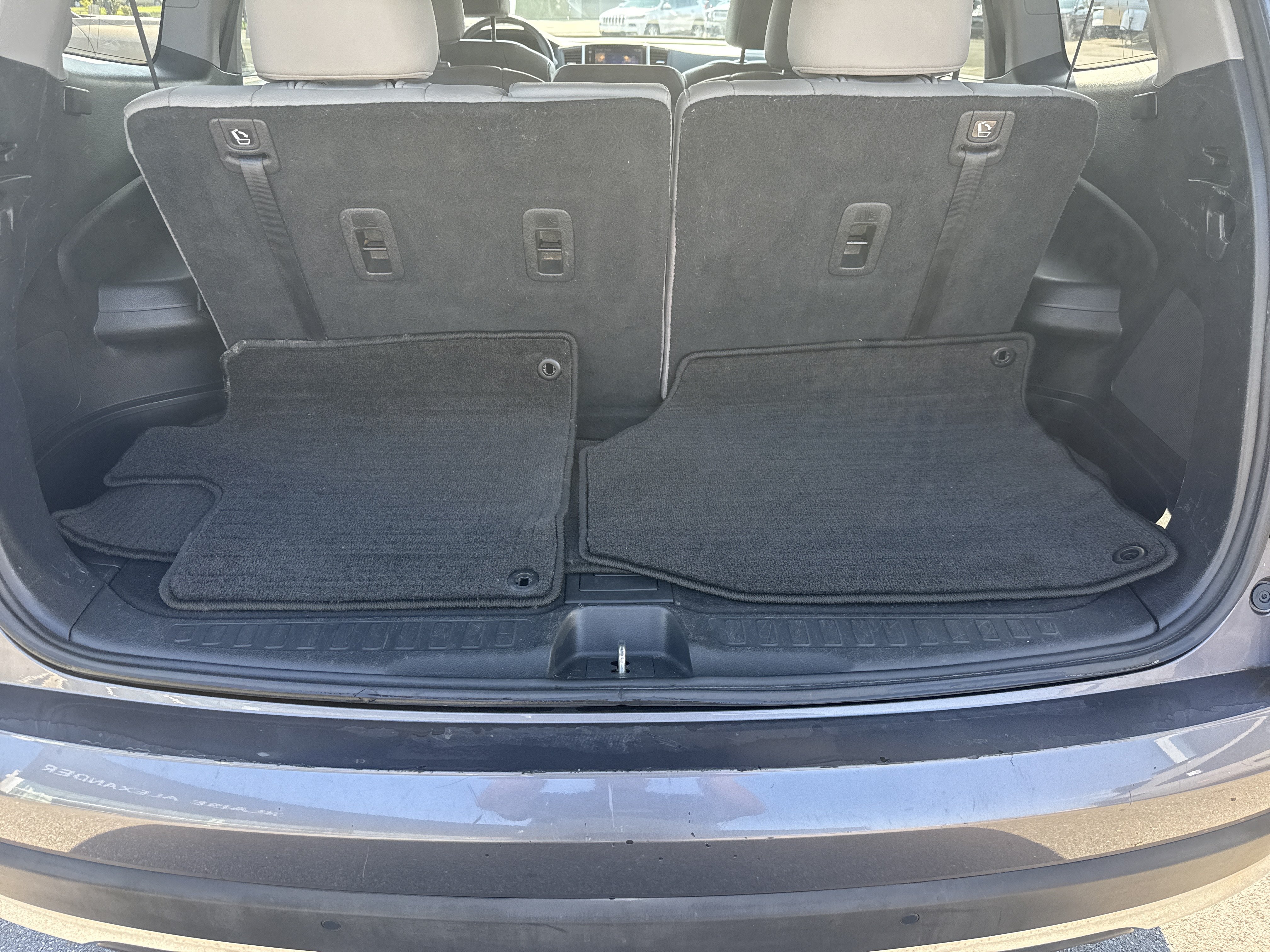 Used 2016 Honda Pilot Touring image 5