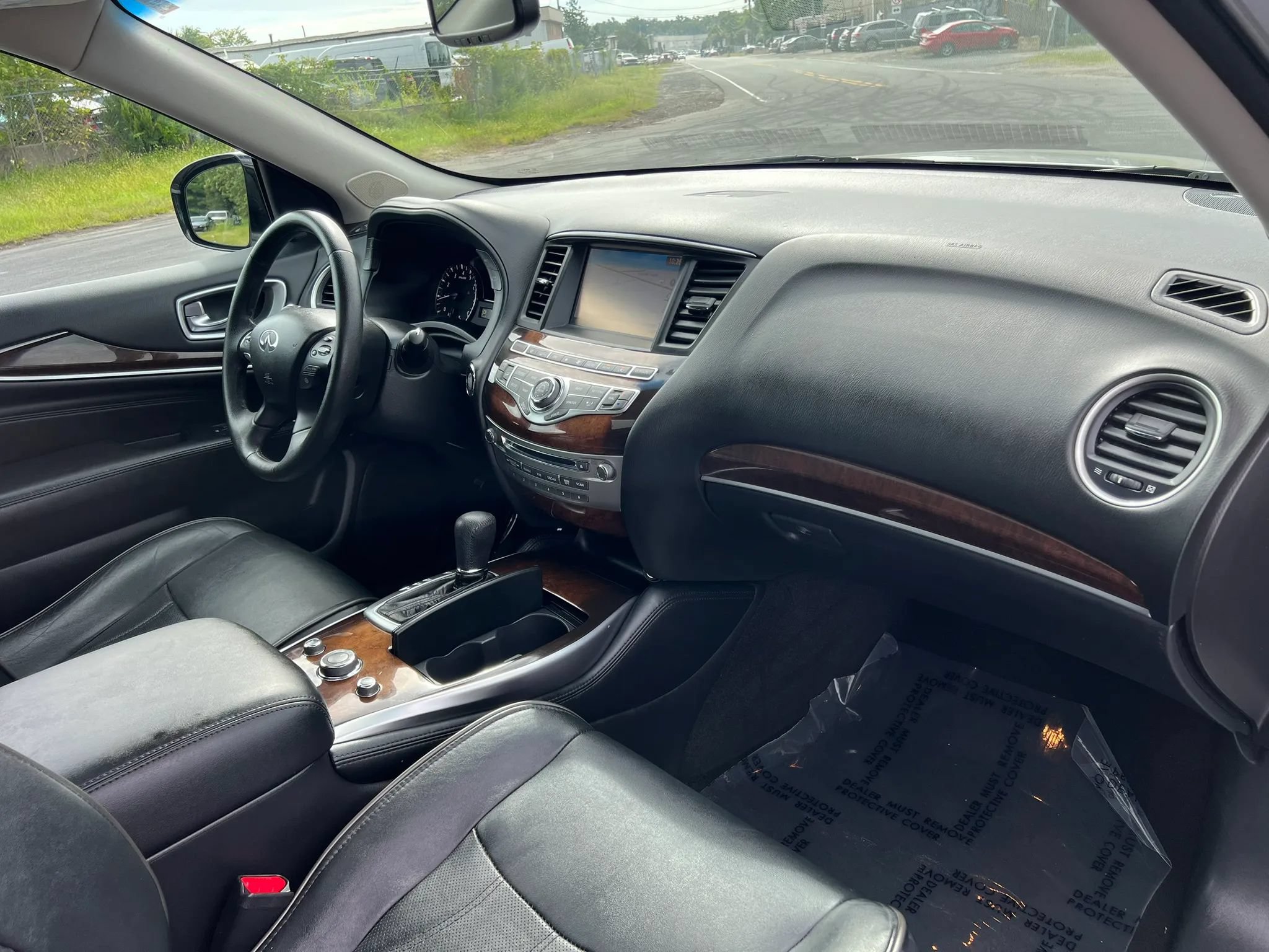 Used 2013 INFINITI JX35 AWD w/ Premium Pkg image 17