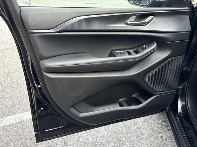 New 2026 Jeep Grand Cherokee Laredo image 27