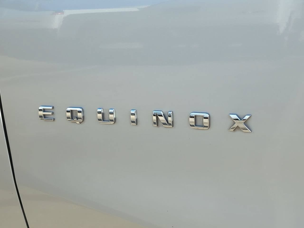 Certified 2020 Chevrolet Equinox LS w/ LS Convenience Package FWD image 6