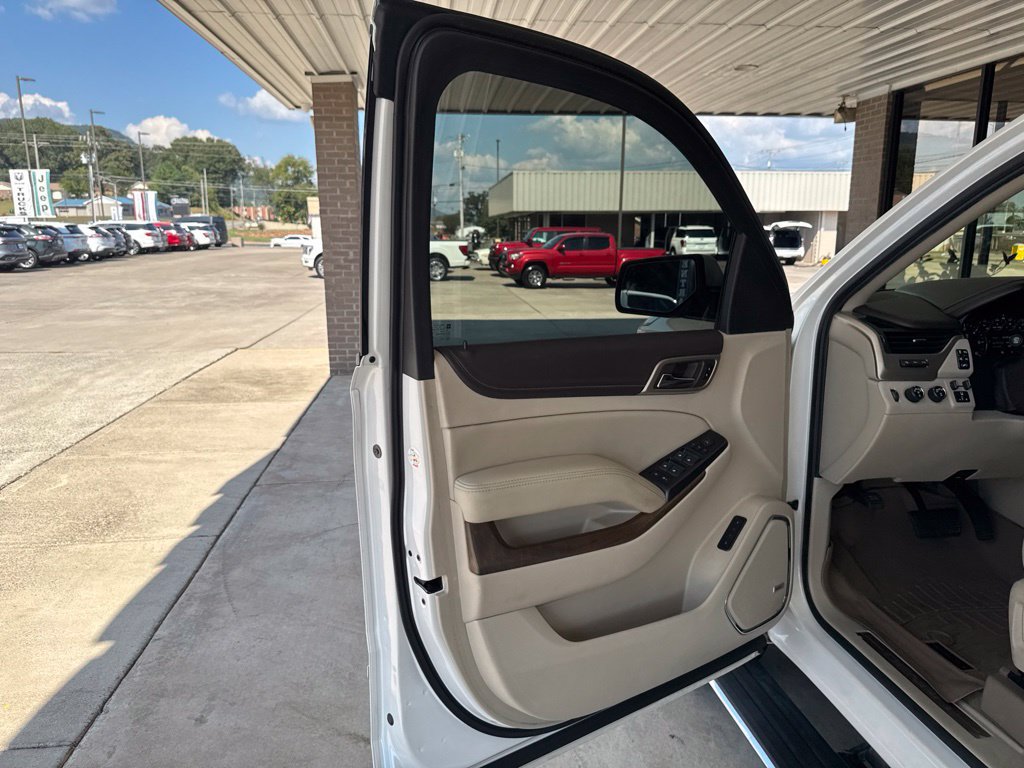 Used 2018 GMC Yukon XL Denali w/ Denali Ultimate Package AWD/4WD image 12