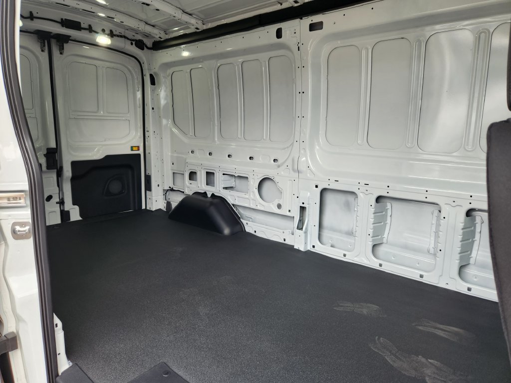 New 2026 Ford Transit 250 148 Medium Roof Extended AWD image 23
