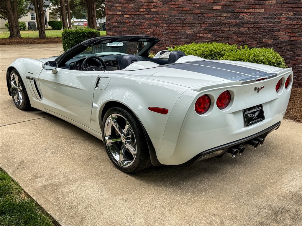 Used 2013 Chevrolet Corvette Grand Sport w/ 4LT Preferred Equipment Group RWD image 19