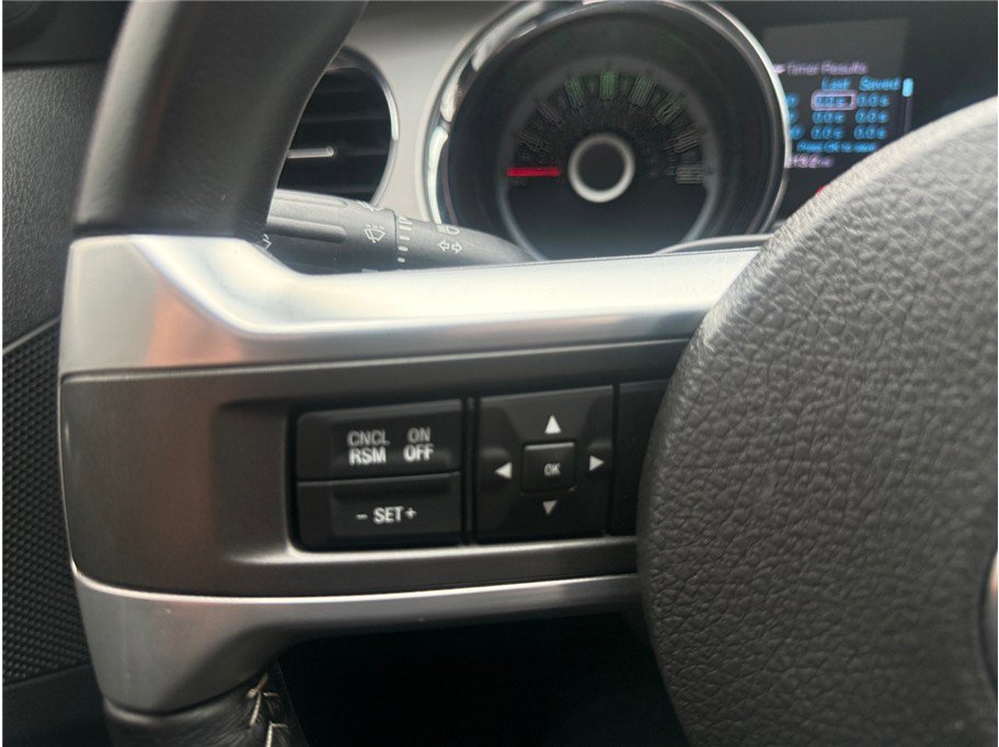 Used 2013 Ford Mustang GT RWD image 26