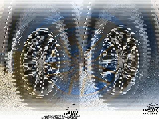 Used 2019 Jeep Grand Cherokee Limited w/ Luxury Group II image 10