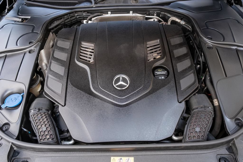 Used 2018 Mercedes-Benz Maybach S 560 4MATIC image 47