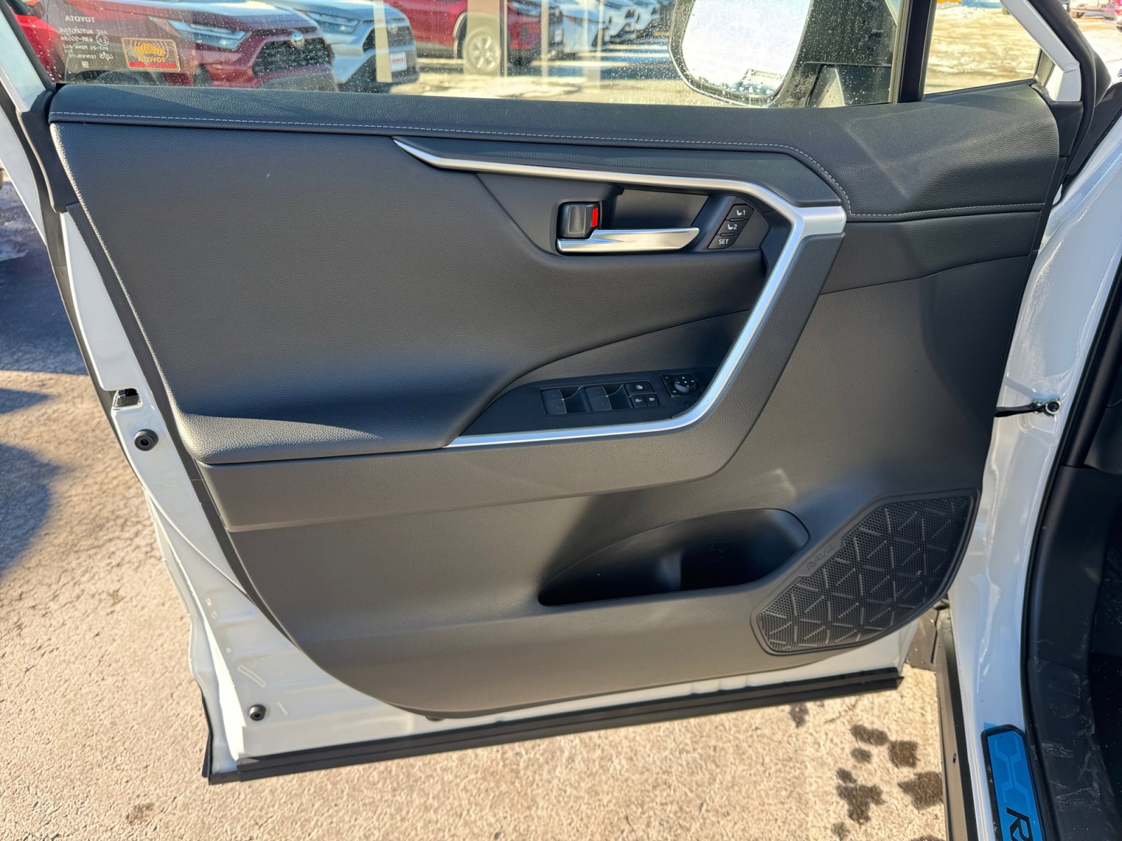 New 2025 Toyota RAV4 Limited image 24