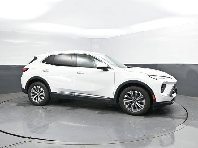 Used 2024 Buick Envision Preferred AWD/4WD image 4