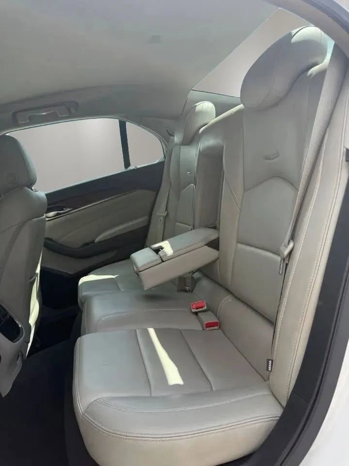 Used 2018 Cadillac CTS Sedan RWD image 12