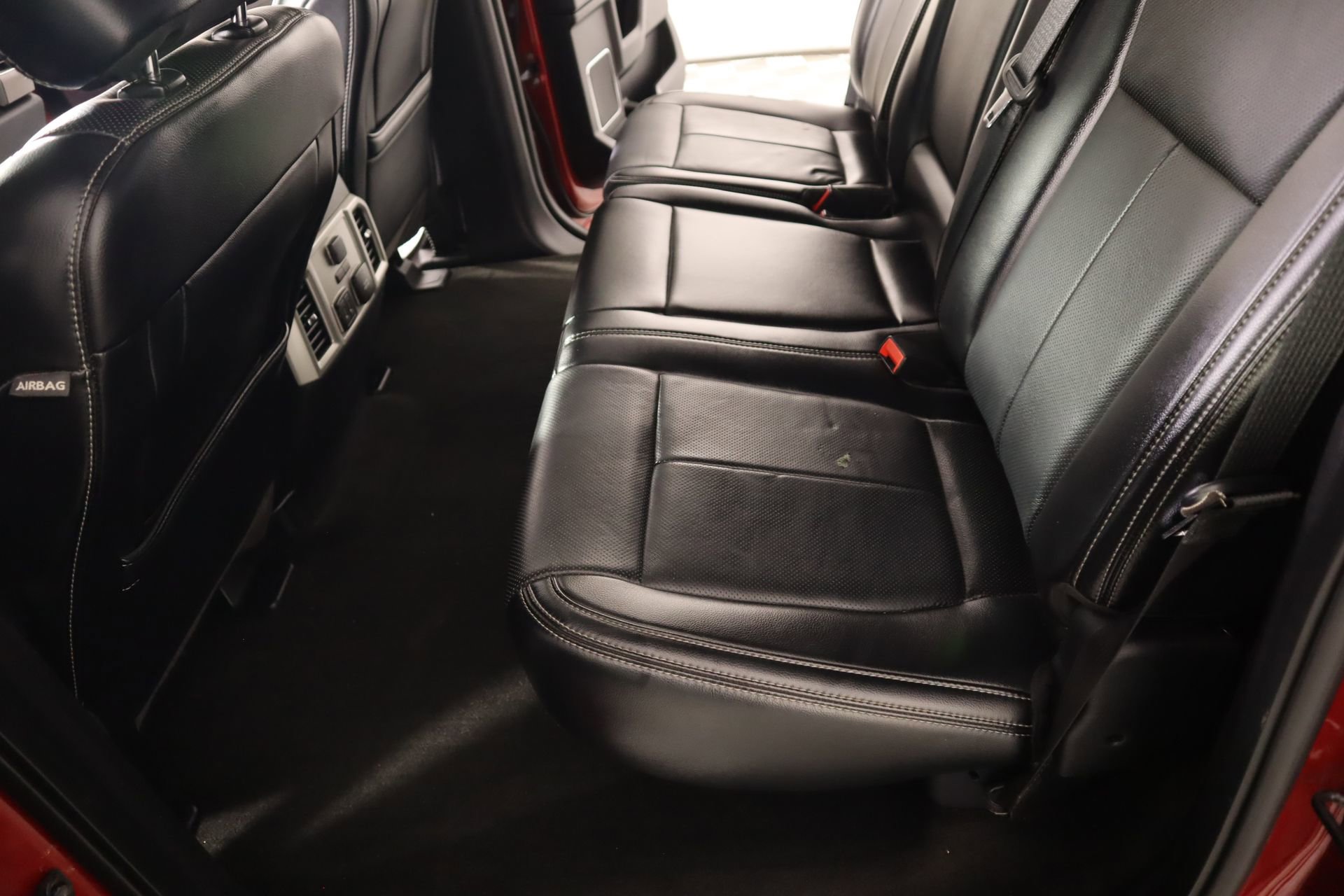 Used 2018 Ford F150 Lariat w/ Equipment Group 502A Luxury image 14