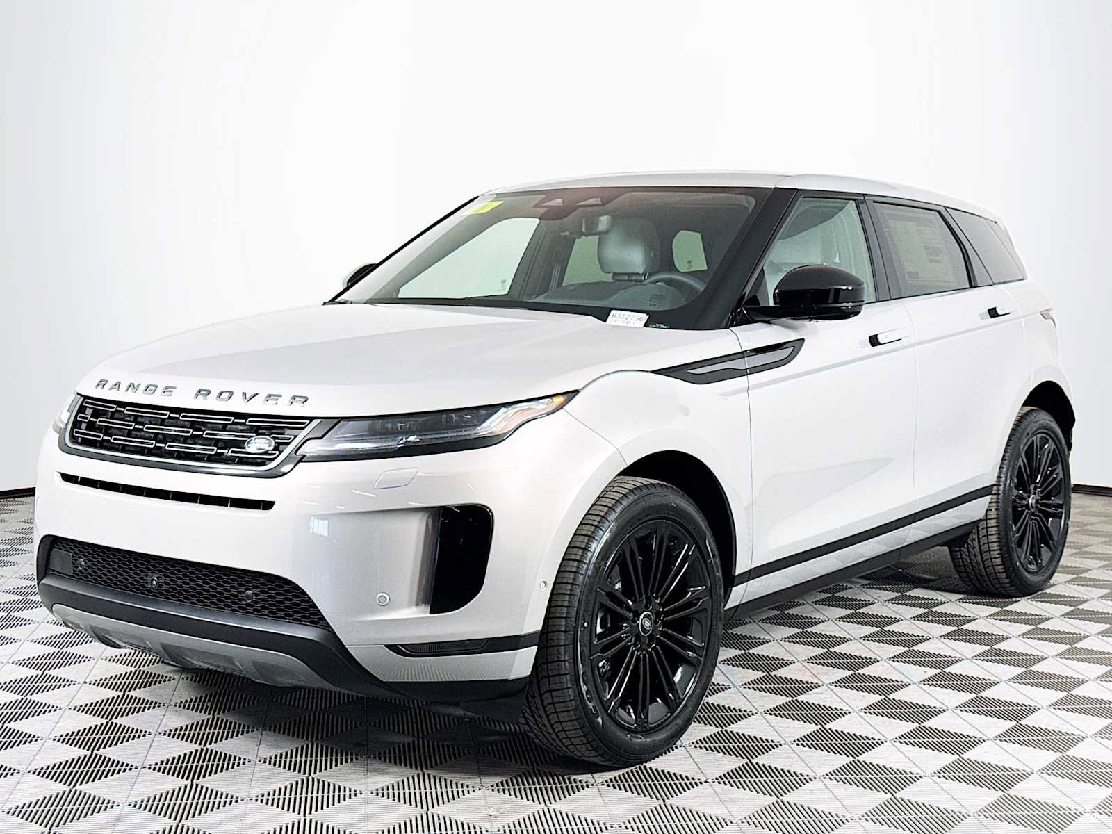 New 2026 Land Rover Range Rover Evoque S image 1
