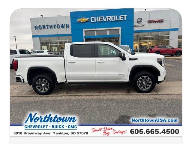 Used 2024 GMC Sierra 1500 AT4 w/ Technology Package image 4