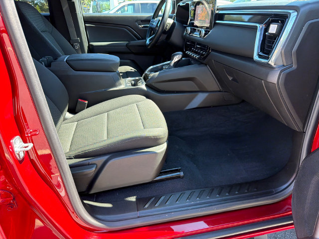 Used 2025 GMC Canyon Elevation AWD/4WD image 13
