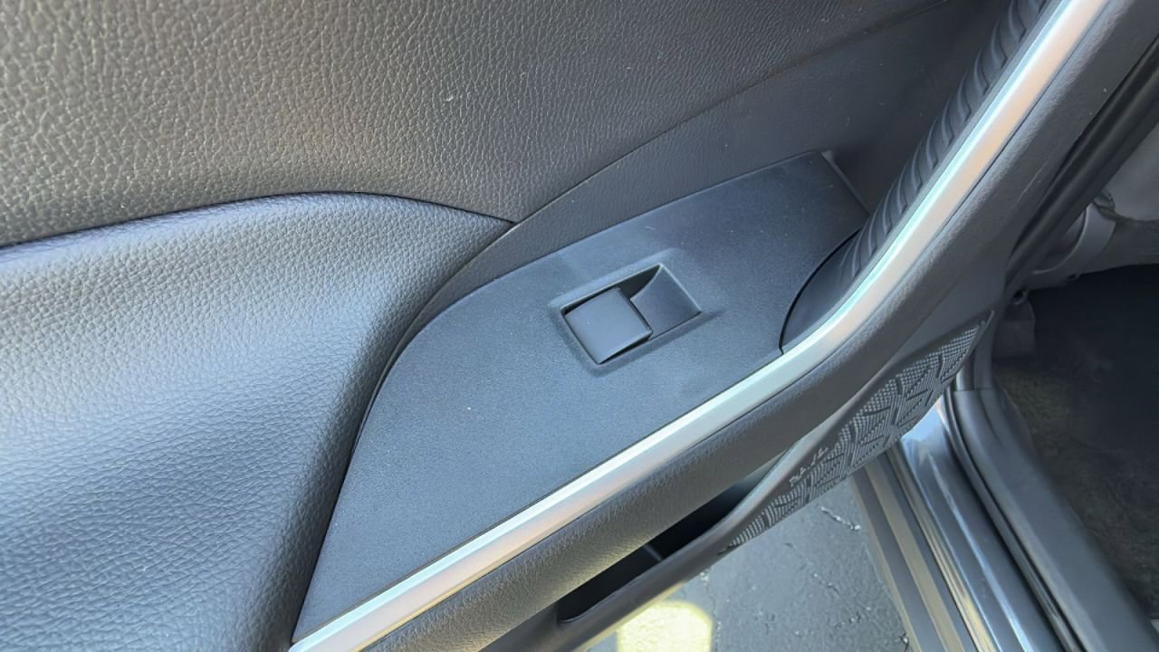 New 2025 Toyota RAV4 LE image 31