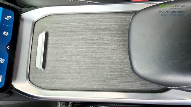 Used 2024 Lucid Air Touring AWD/4WD image 53