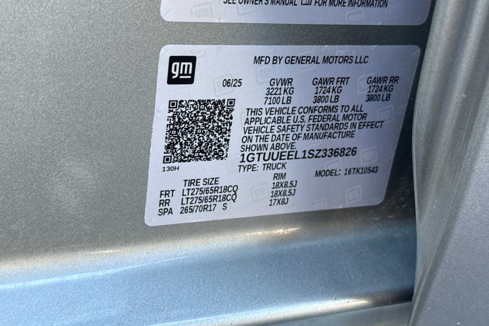 Used 2025 GMC Sierra 1500 AT4 AWD/4WD image 39
