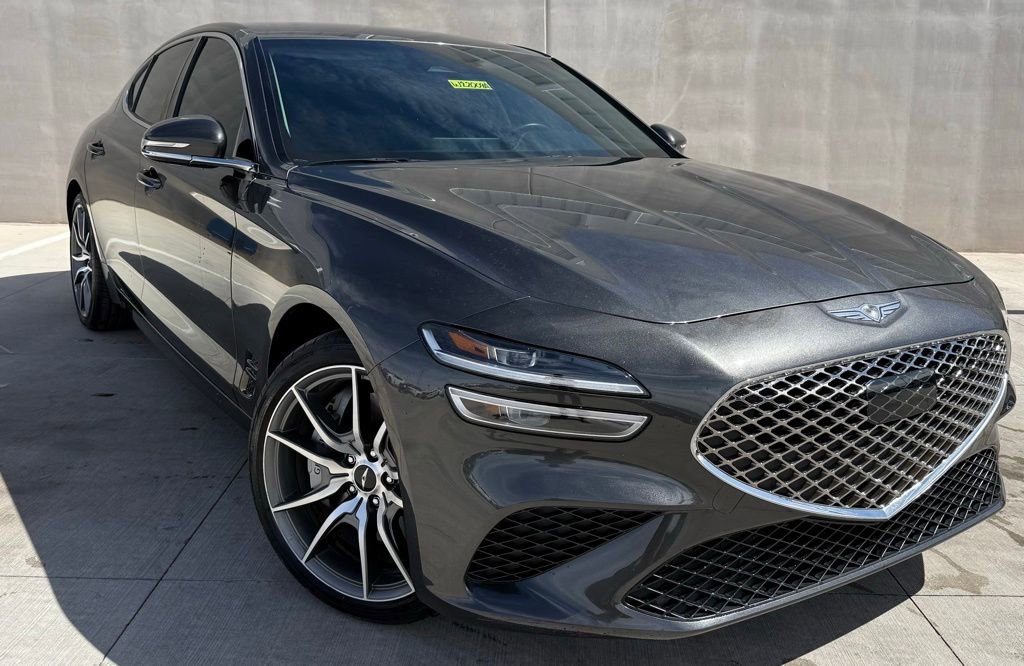 Used 2025 Genesis G70 2.5T RWD image 1