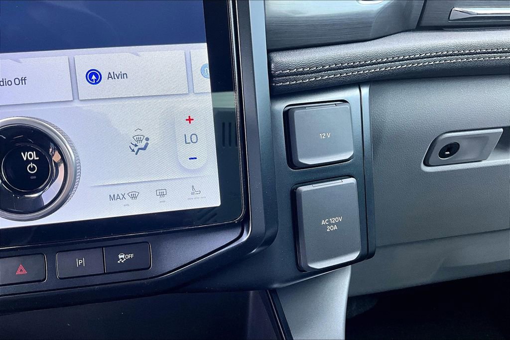 New 2025 Ford F150 Lightning Flash image 19