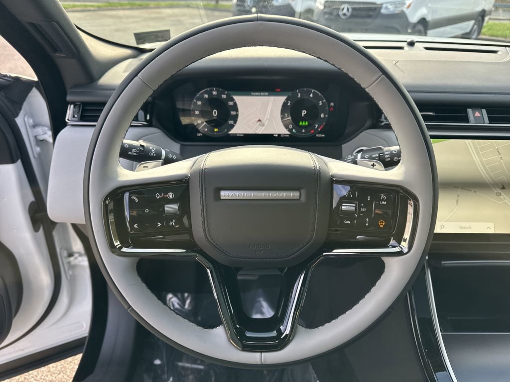 New 2026 Land Rover Range Rover Velar Dynamic SE image 17