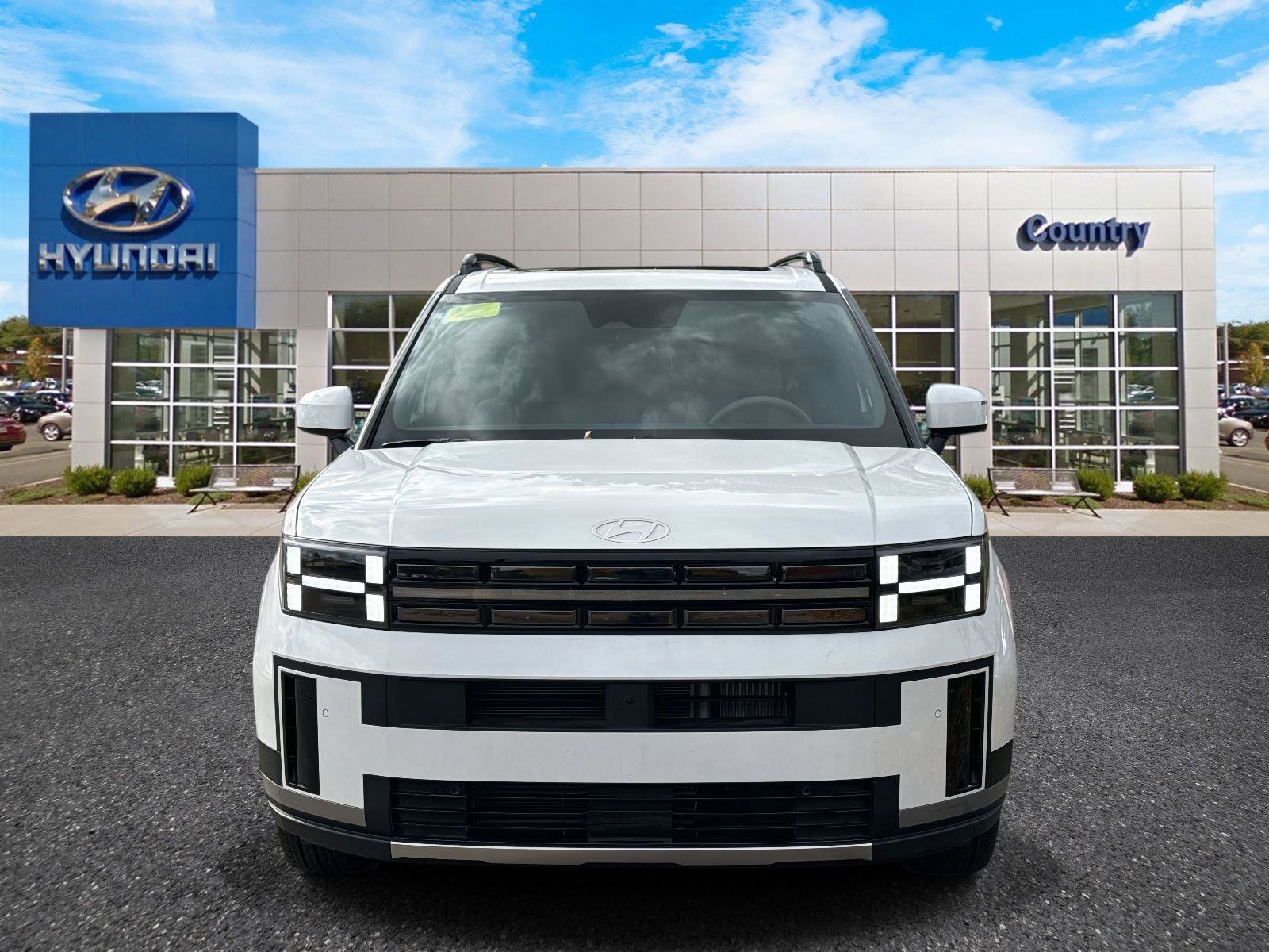 Certified 2025 Hyundai Santa Fe Limited image 2