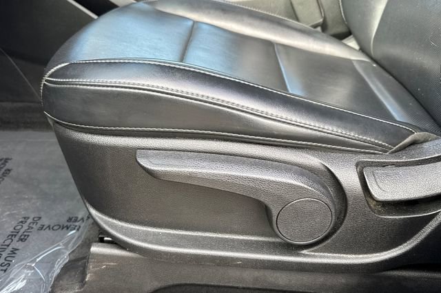 Used 2024 Kia Telluride LX image 13