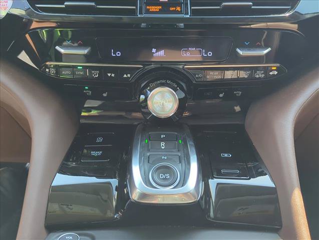 Used 2025 Acura MDX w/ Technology Package FWD image 20