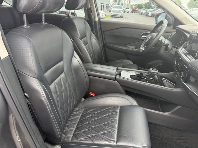 Used 2023 Nissan Rogue Platinum w/ Platinum Premium Package FWD image 11