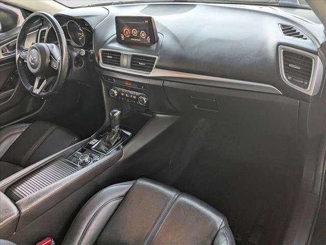 Used 2018 MAZDA MAZDA3 Touring FWD image 20