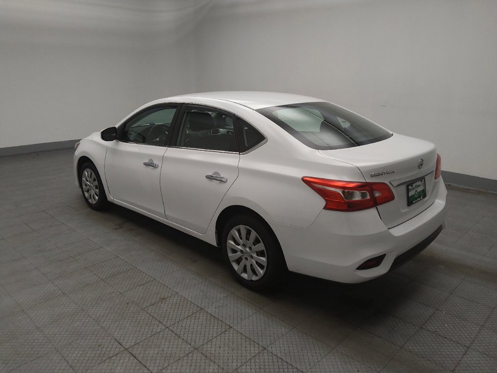 Used 2018 Nissan Sentra S FWD image 3