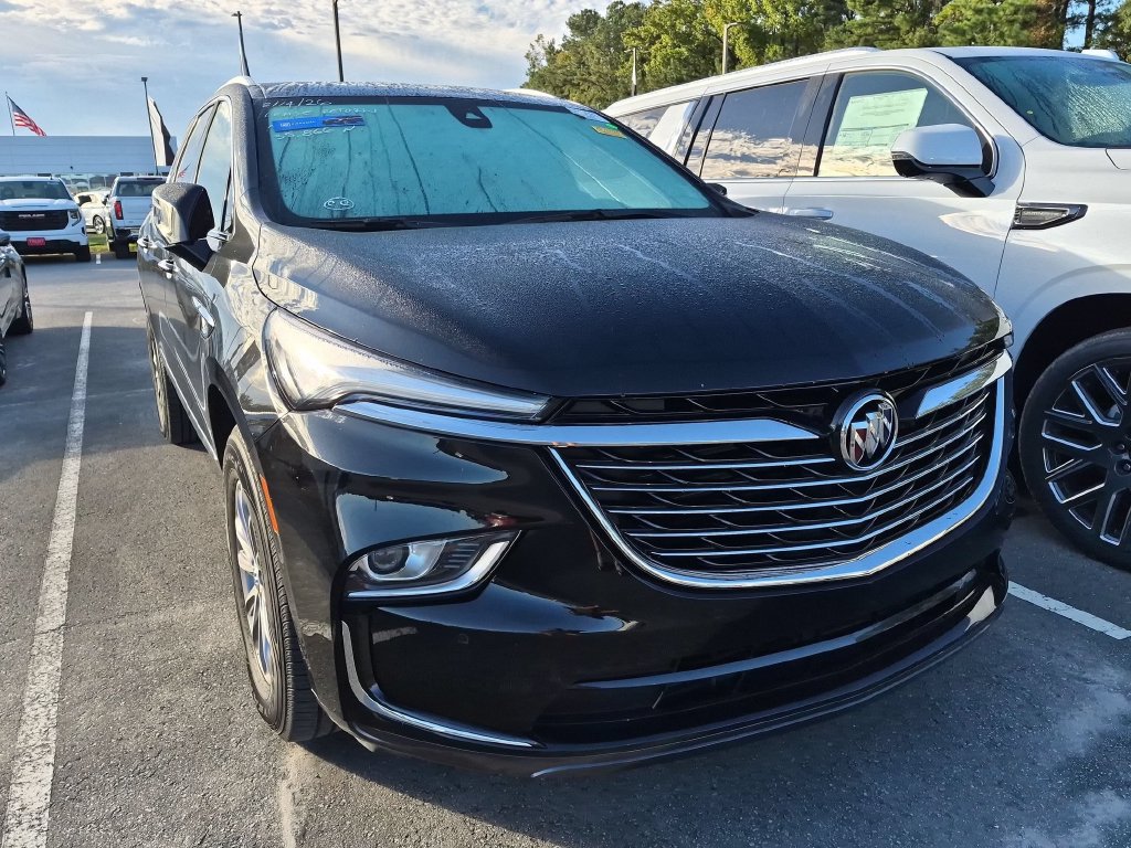 Used 2023 Buick Enclave Essence FWD image 15