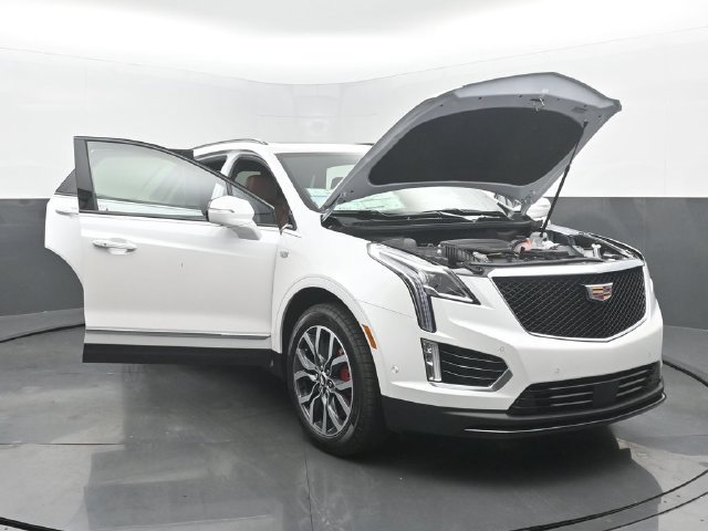 New 2026 Cadillac XT5 Sport AWD/4WD image 54