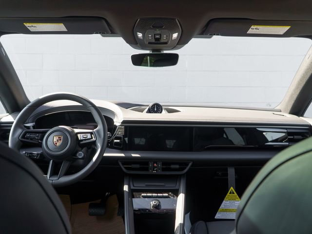 New 2026 Porsche Macan 4 Electric image 19