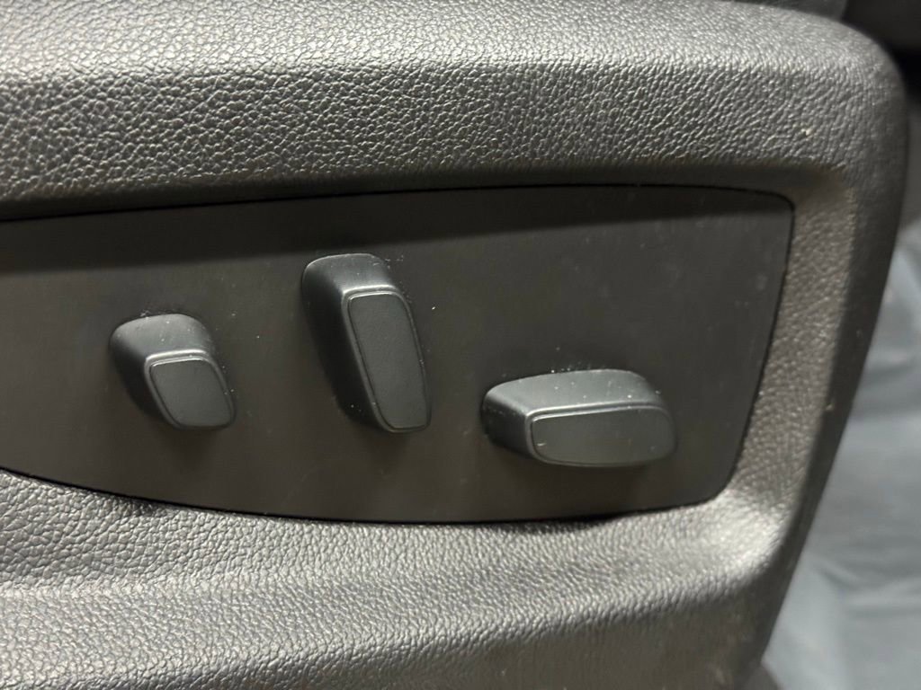 Used 2019 Chevrolet Tahoe Premier w/ RST 6.2L Performance Edition image 36