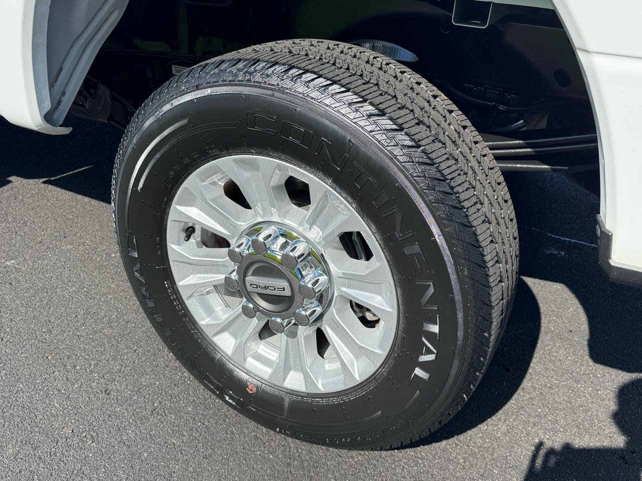 Used 2020 Ford F250 XLT w/ XLT Value Package AWD/4WD image 16