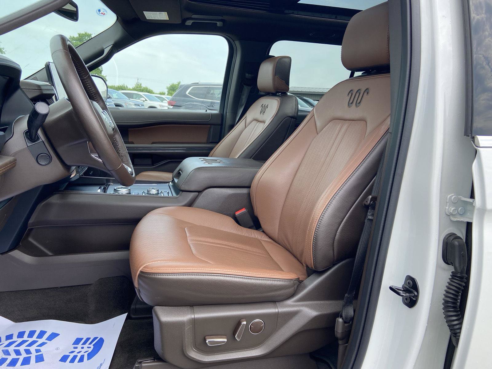 Used 2024 Ford Expedition Max King Ranch AWD/4WD image 24