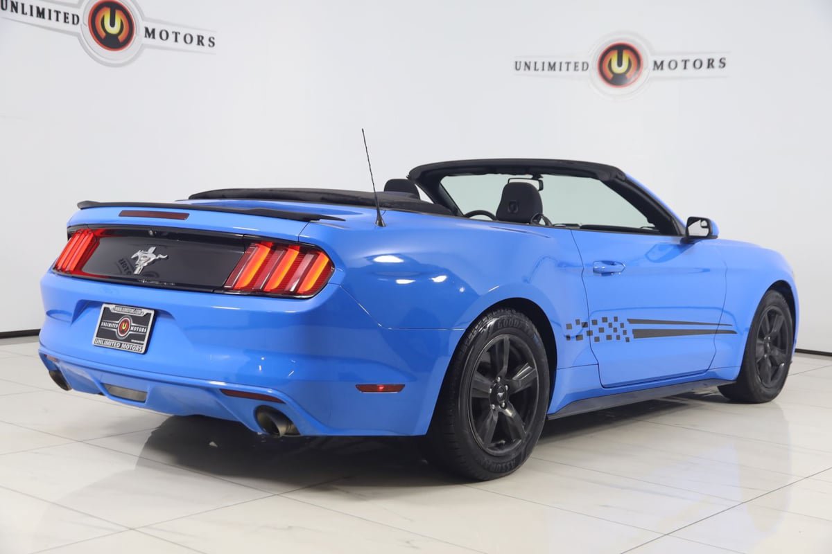 Used 2017 Ford Mustang Convertible RWD image 50